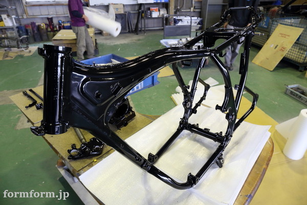 CB400F Frame Powdercoat Black